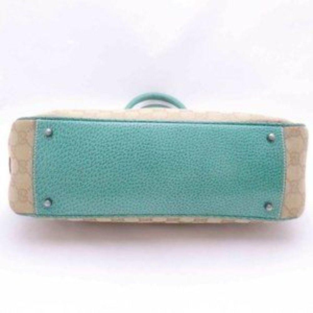 🦄✨Authentic✨🦄 leather Shoulder Bag - Picture 7 of 13
